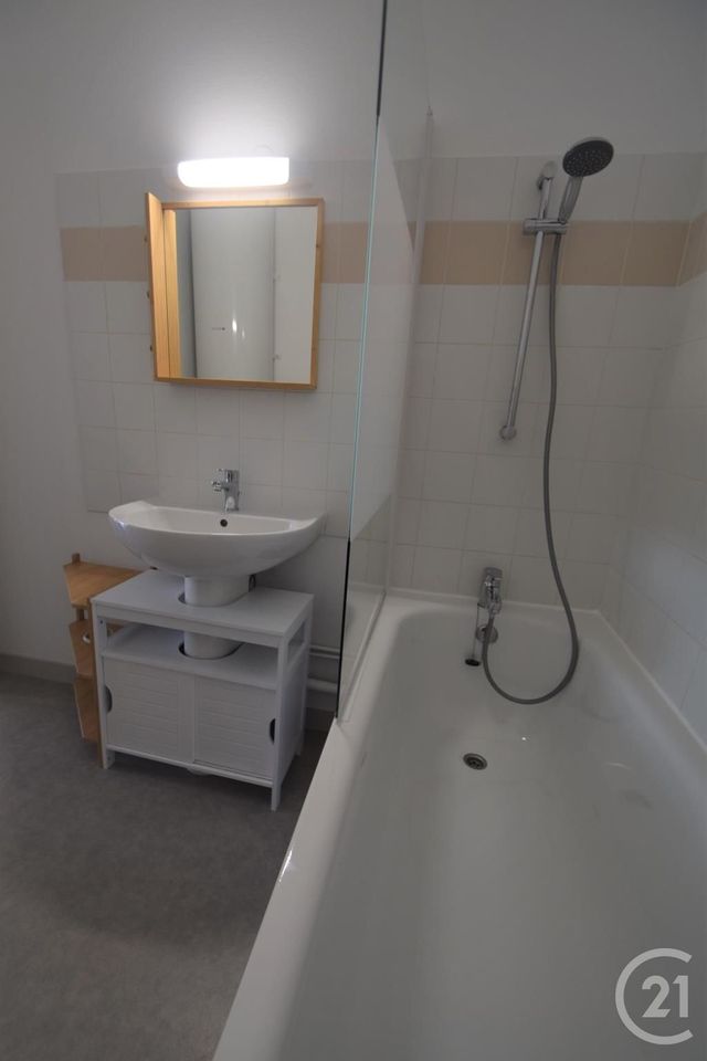 Appartement F1 à louer - 1 pièce - 30,28 m2 - LIMOGES - 87 - LIMOUSIN Appartement F1 à louer - 1 pièce - 30,28 m2 - LIMOGES - 87 - LIMOUSIN