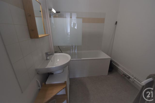 Appartement F1 à louer - 1 pièce - 30,28 m2 - LIMOGES - 87 - LIMOUSIN Appartement F1 à louer - 1 pièce - 30,28 m2 - LIMOGES - 87 - LIMOUSIN