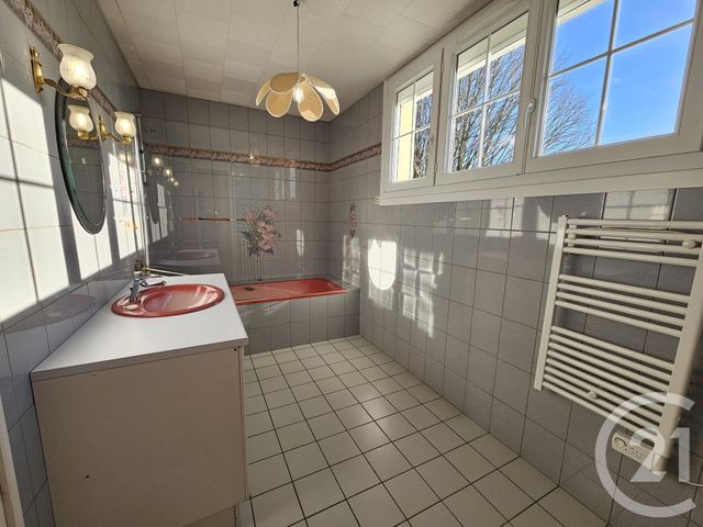 Maison à vendre - 7 pièces - 176,91 m2 - Le Palais Sur Vienne - 87 - LIMOUSIN