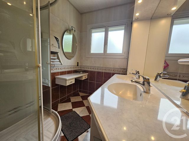 Maison à vendre - 7 pièces - 182 m2 - Limoges - 87 - LIMOUSIN