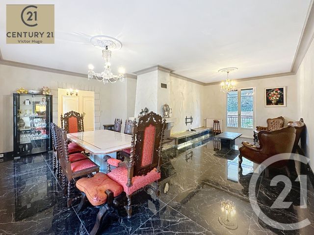 Maison à vendre - 7 pièces - 182 m2 - Limoges - 87 - LIMOUSIN