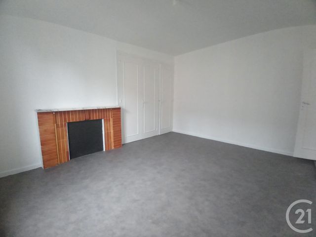 Appartement F3 à louer - 3 pièces - 100,63 m2 - Limoges - 87 - LIMOUSIN