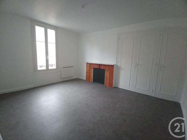 Appartement F3 à louer - 3 pièces - 100,63 m2 - Limoges - 87 - LIMOUSIN