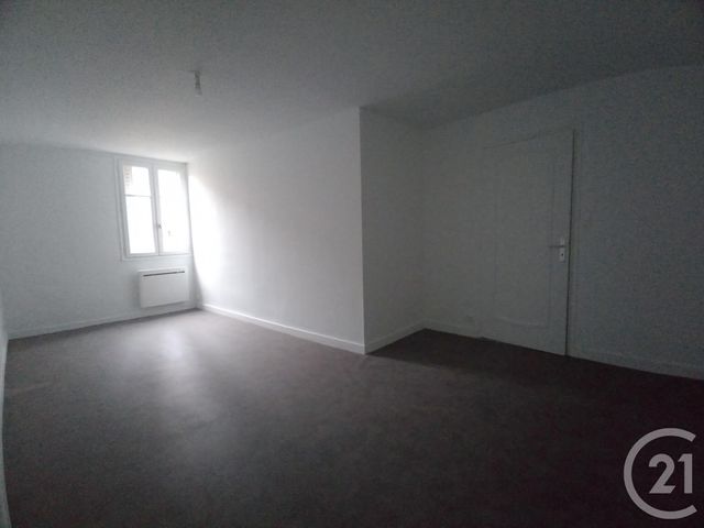 Appartement F3 à louer - 3 pièces - 100,63 m2 - Limoges - 87 - LIMOUSIN