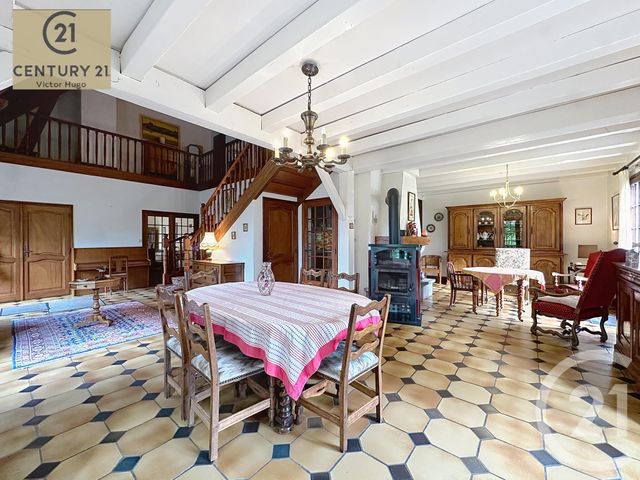 Maison à vendre - 5 pièces - 175,19 m2 - St Hilaire Les Places - 87 - LIMOUSIN