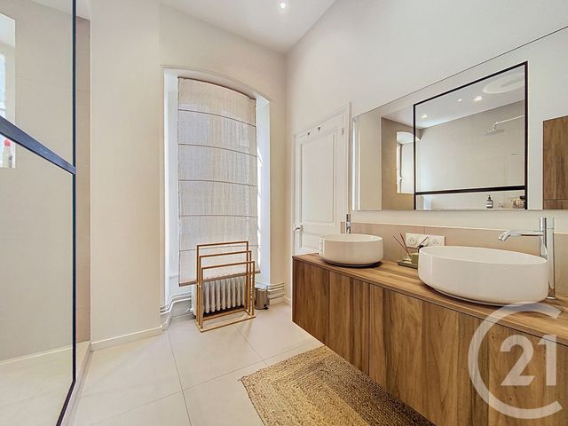 Appartement F5 à vendre - 5 pièces - 128,43 m2 - Limoges - 87 - LIMOUSIN