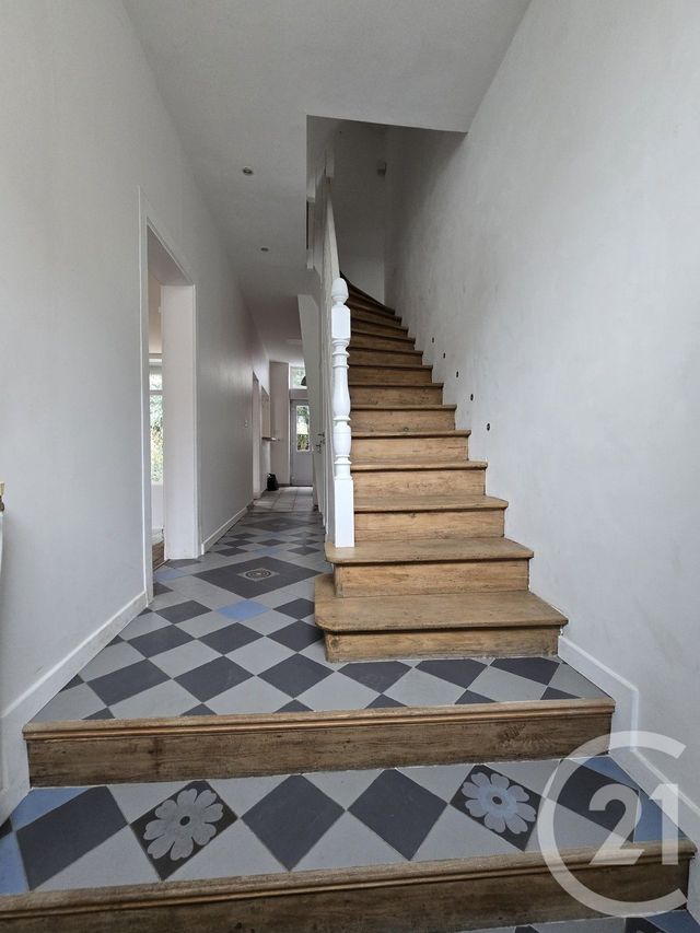 Maison &agrave; louer - 3 pi&egrave;ces - 98,50 m2 - Limoges - 87 - LIMOUSIN