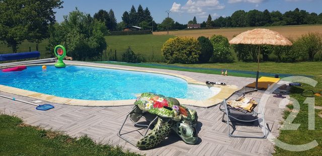 Afficher la photo en grand Maison à vendre - 5 pièces - 250 m2 - La Meyze - 87 - LIMOUSIN