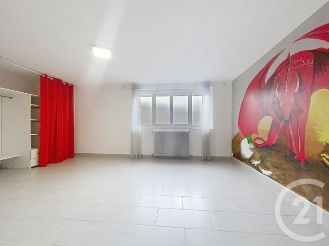 Afficher la photo en grand Maison à vendre - 5 pièces - 250 m2 - La Meyze - 87 - LIMOUSIN