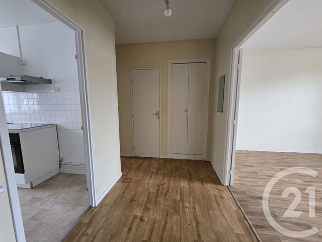 Appartement F2 &agrave; louer - 2 pi&egrave;ces - 51,57 m2 - Isle - 87 - LIMOUSIN