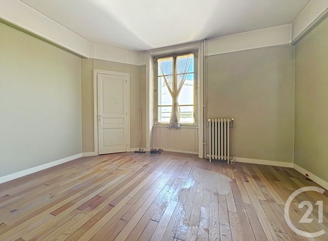 Appartement F5 &agrave; vendre - 5 pi&egrave;ces - 116,51 m2 - Limoges - 87 - LIMOUSIN