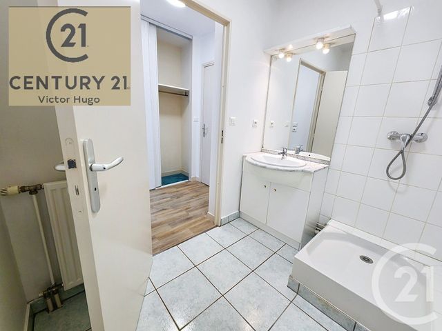 Appartement T1 &agrave; louer - 1 pi&egrave;ce - 25 m2 - Limoges - 87 - LIMOUSIN