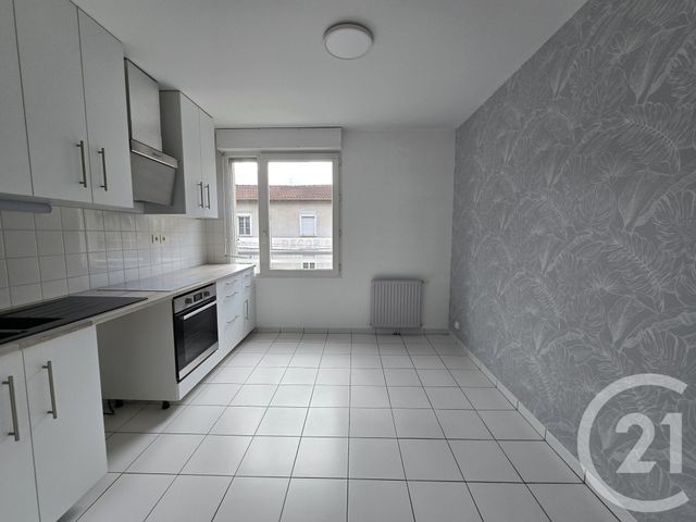 Appartement F3 &agrave; louer - 3 pi&egrave;ces - 80,47 m2 - Limoges - 87 - LIMOUSIN