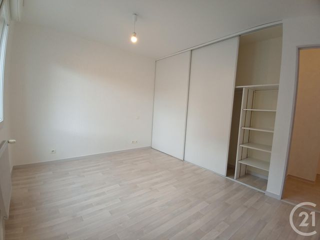 Appartement F3 &agrave; louer - 3 pi&egrave;ces - 80,47 m2 - Limoges - 87 - LIMOUSIN