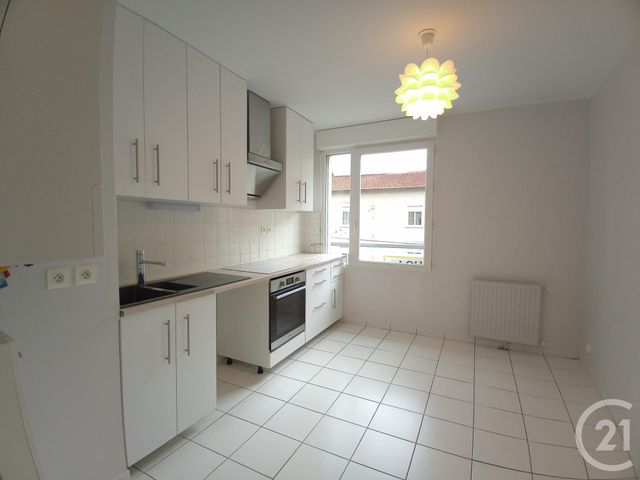 Appartement F3 &agrave; louer - 3 pi&egrave;ces - 80,47 m2 - Limoges - 87 - LIMOUSIN