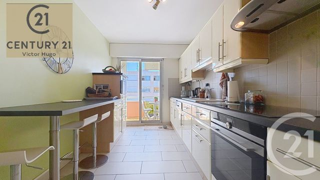 Appartement &agrave; vendre - 4 pi&egrave;ces - 104,05 m2 - Limoges - 87 - LIMOUSIN