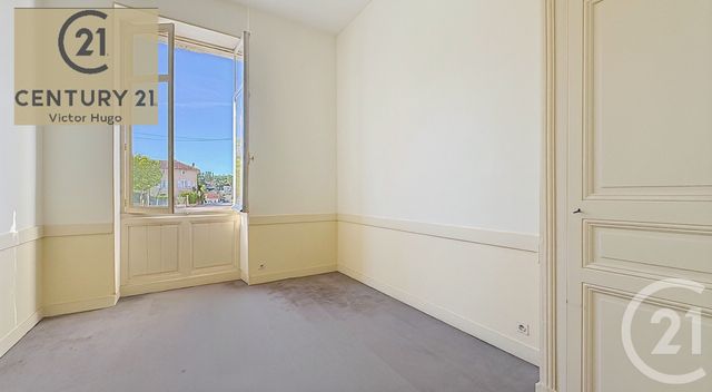 Maison &agrave; vendre - 11 pi&egrave;ces - 242 m2 - St Victurnien - 87 - LIMOUSIN