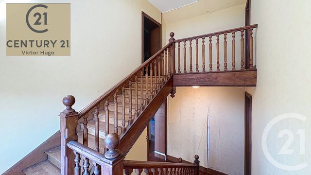 Maison &agrave; vendre - 11 pi&egrave;ces - 242 m2 - St Victurnien - 87 - LIMOUSIN