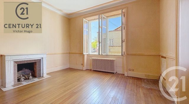 Maison &agrave; vendre - 11 pi&egrave;ces - 242 m2 - St Victurnien - 87 - LIMOUSIN