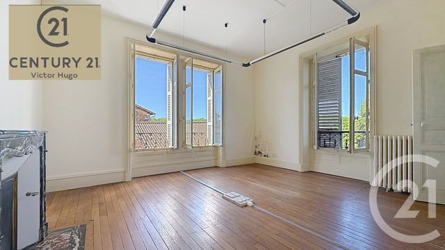 Maison &agrave; vendre - 11 pi&egrave;ces - 242 m2 - St Victurnien - 87 - LIMOUSIN