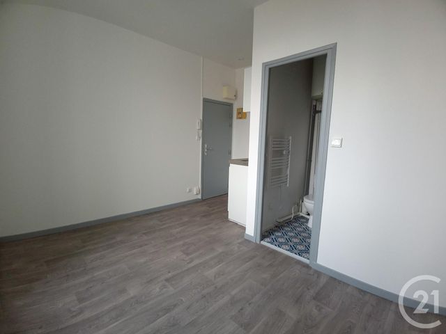 Appartement Studio &agrave; louer - 1 pi&egrave;ce - 14,35 m2 - Limoges - 87 - LIMOUSIN