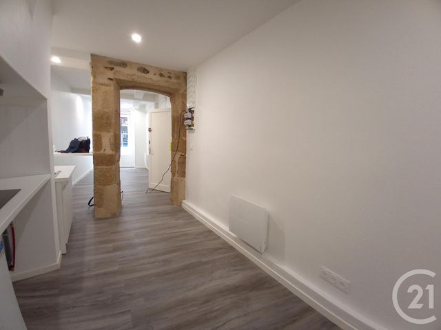 Appartement F1 &agrave; louer - 1 pi&egrave;ce - 26,39 m2 - Limoges - 87 - LIMOUSIN