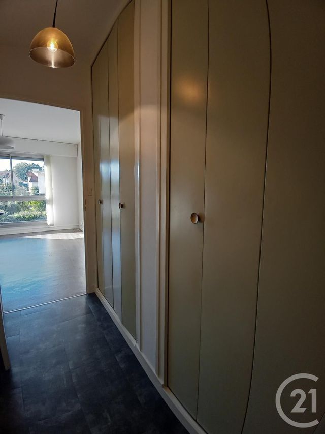 Appartement Studio &agrave; louer - 1 pi&egrave;ce - 23 m2 - Limoges - 87 - LIMOUSIN