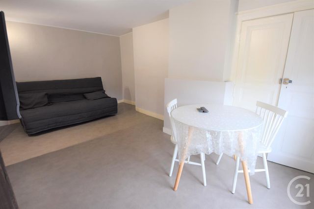 Appartement F1 &agrave; louer - 1 pi&egrave;ce - 22,25 m2 - Limoges - 87 - LIMOUSIN