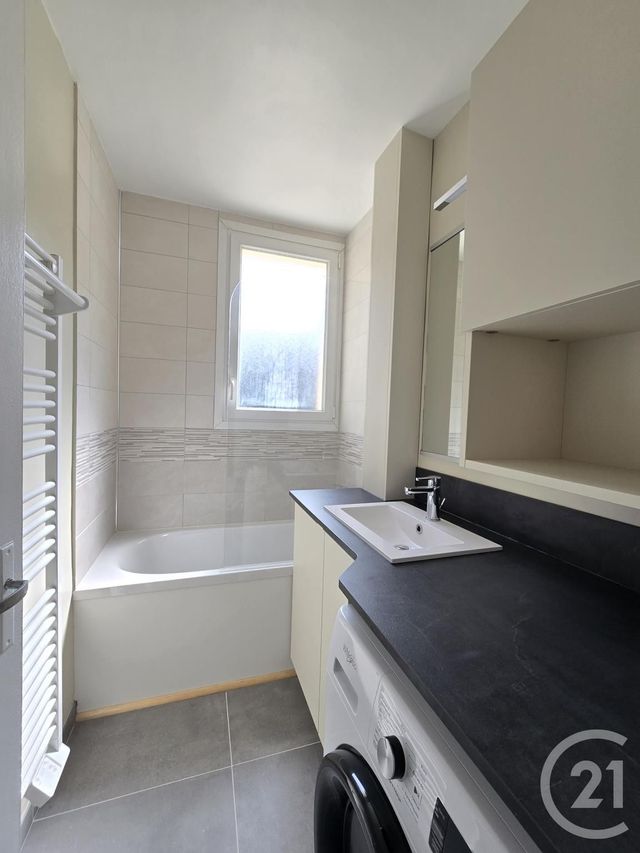 Appartement F3 &agrave; louer - 3 pi&egrave;ces - 58,98 m2 - Limoges - 87 - LIMOUSIN