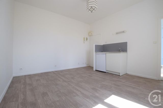 Appartement F1 &agrave; louer - 1 pi&egrave;ce - 17,19 m2 - Limoges - 87 - LIMOUSIN