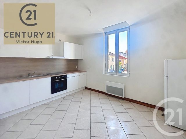 Appartement &agrave; louer - 3 pi&egrave;ces - 86 m2 - Limoges - 87 - LIMOUSIN