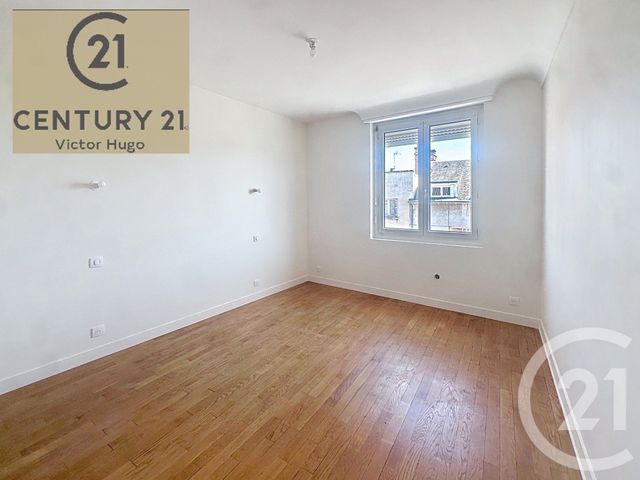 Appartement &agrave; louer - 3 pi&egrave;ces - 86 m2 - Limoges - 87 - LIMOUSIN