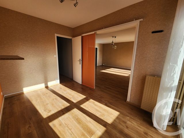 Appartement F4 &agrave; louer - 4 pi&egrave;ces - 117,95 m2 - Limoges - 87 - LIMOUSIN