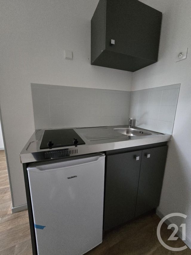 Appartement Studio &agrave; louer - 1 pi&egrave;ce - 14,04 m2 - Limoges - 87 - LIMOUSIN